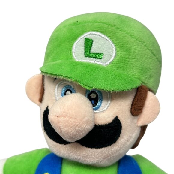 Super Mario Luigi Plush Toy 9 Inch Nintendo 2023 Embroidered Eyes - Picture 3 of 6